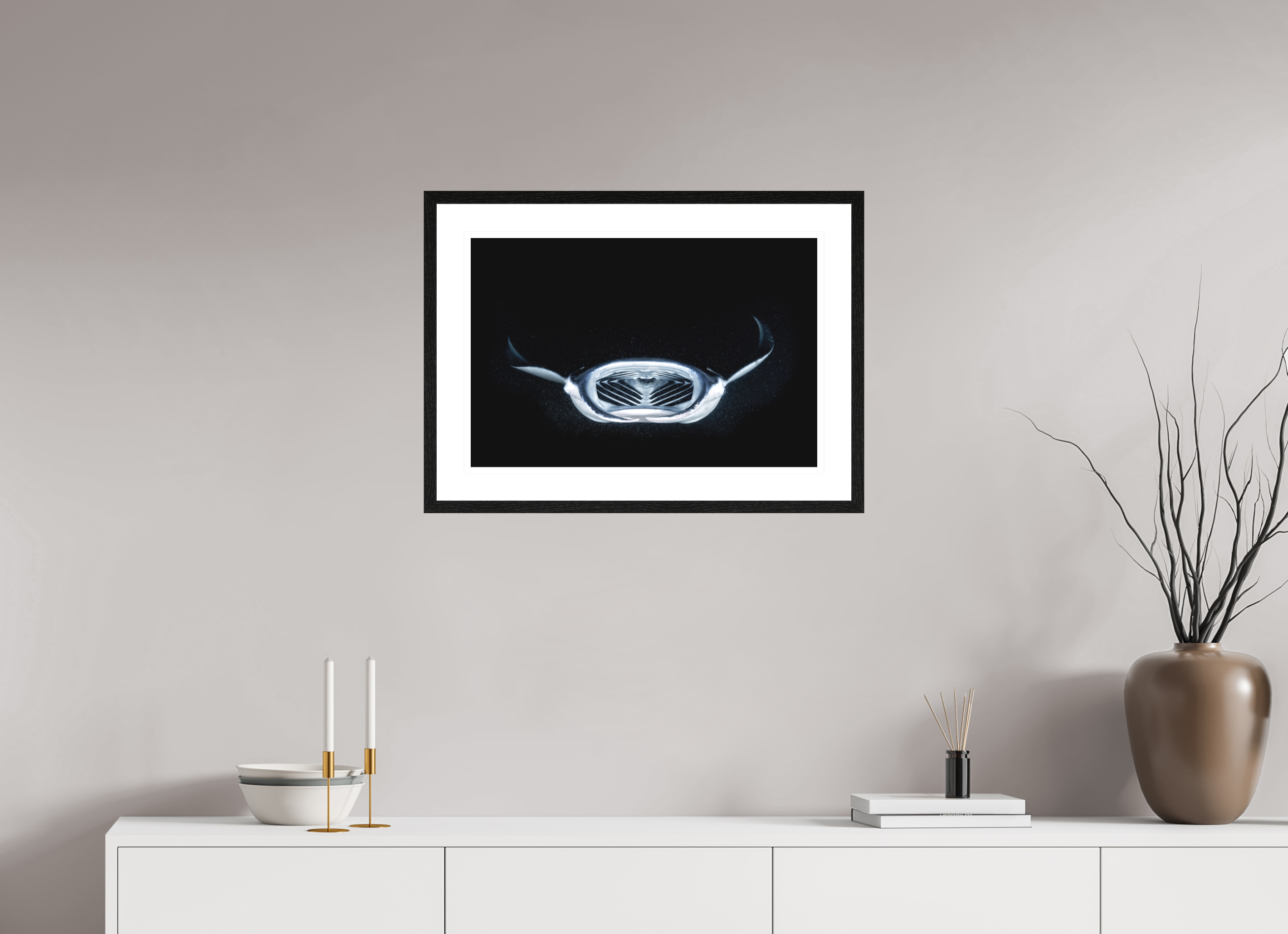 60 x 40 cm, Framed Print Night Manta