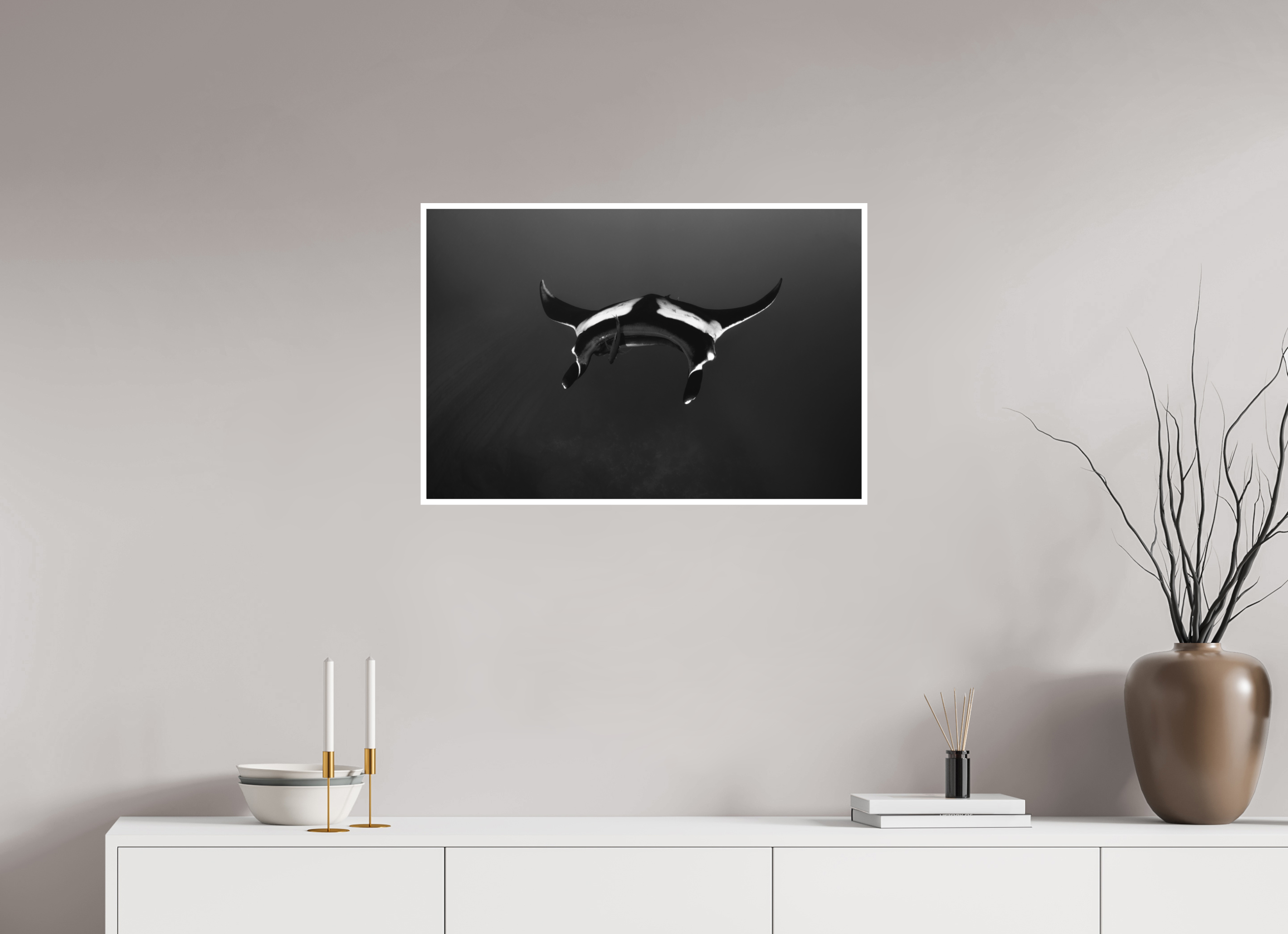 75 x 50 cm, Fine Art Print Only Incoming Oceanic Manta